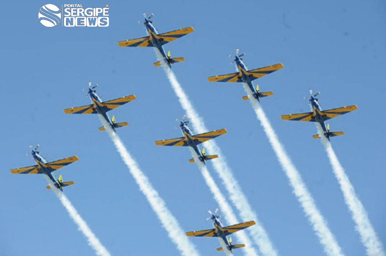 Sergipanos e visitantes celebram aniversário de Aracaju na Vila da Páscoa Iluminada